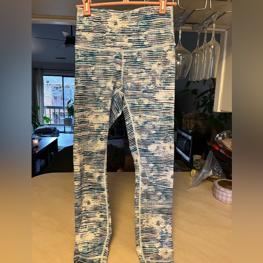 LULULEMON YOGA PANTS